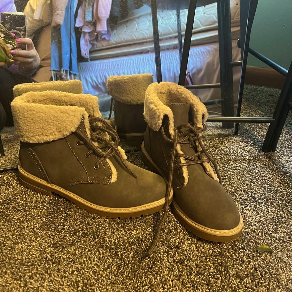 Sonoma ankle boots with ortho lite eco. Olive green/gray.